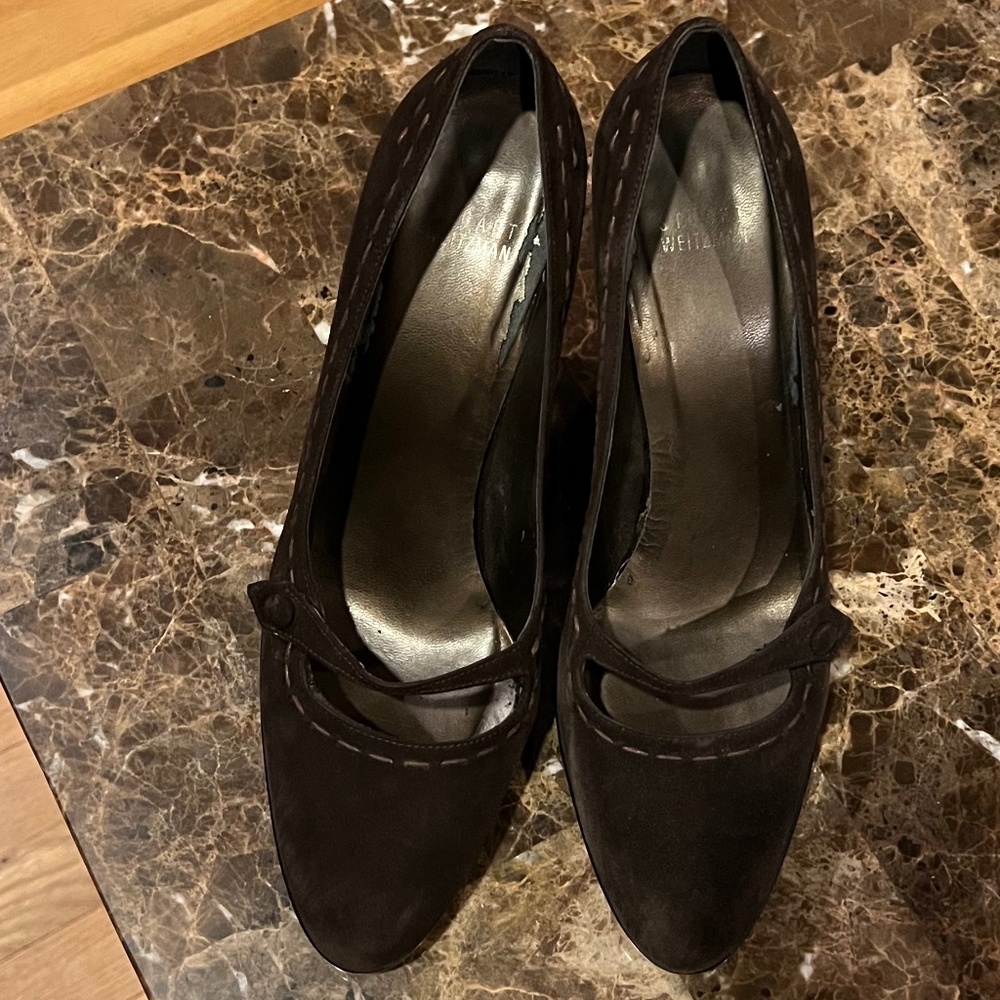 Stuart Weitzman Brown Suede Heels Original Designer Brown Stitching Strap/Button